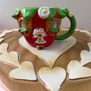 Strawberry Shortcake Ceramic Strawberry House Mug